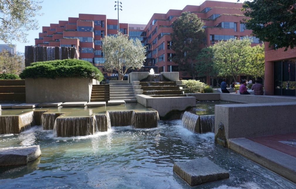 levi's plaza las americas