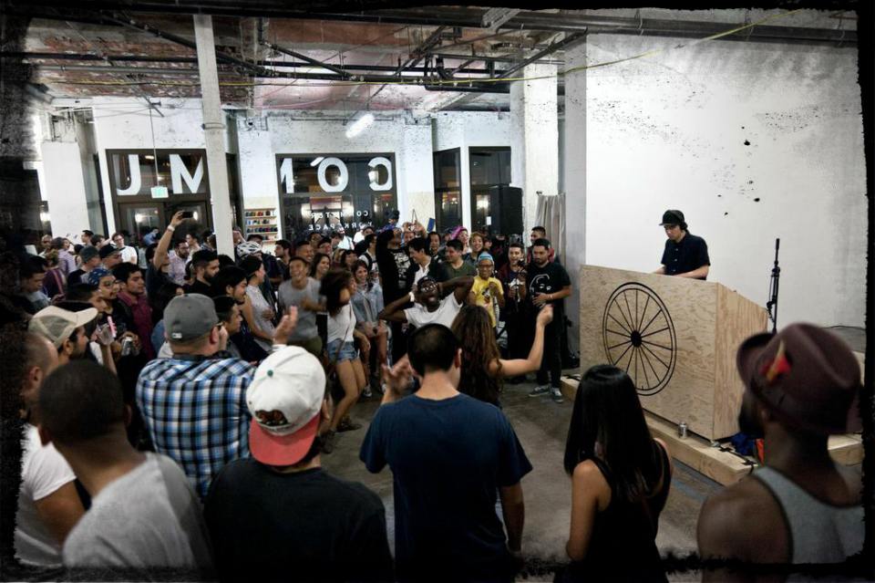 Rolling into the Levi's Los Angeles Commuter Workspace : Levi Strauss & Co