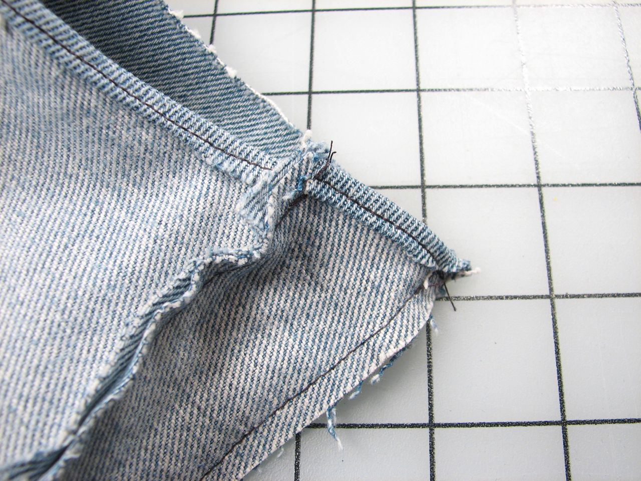 Converting jeans into denim insulation 