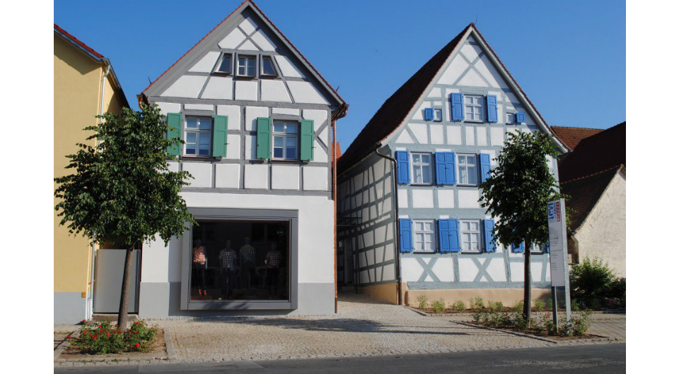 Jeans in Former East Germany at the Levi Strauss Museum : Levi Strauss & Co