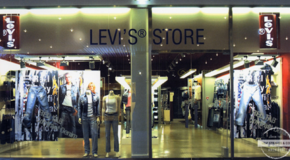 levi retail store