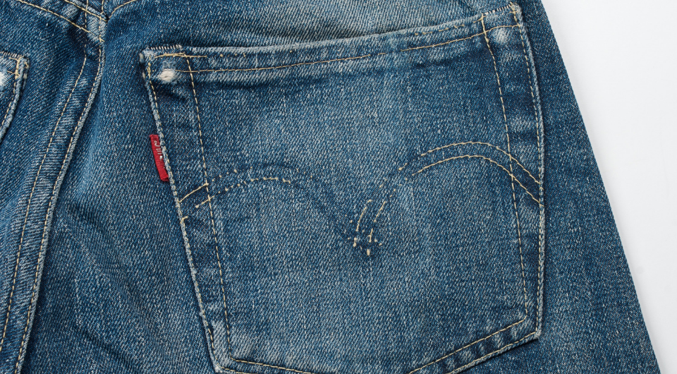 levis jeans back pocket design