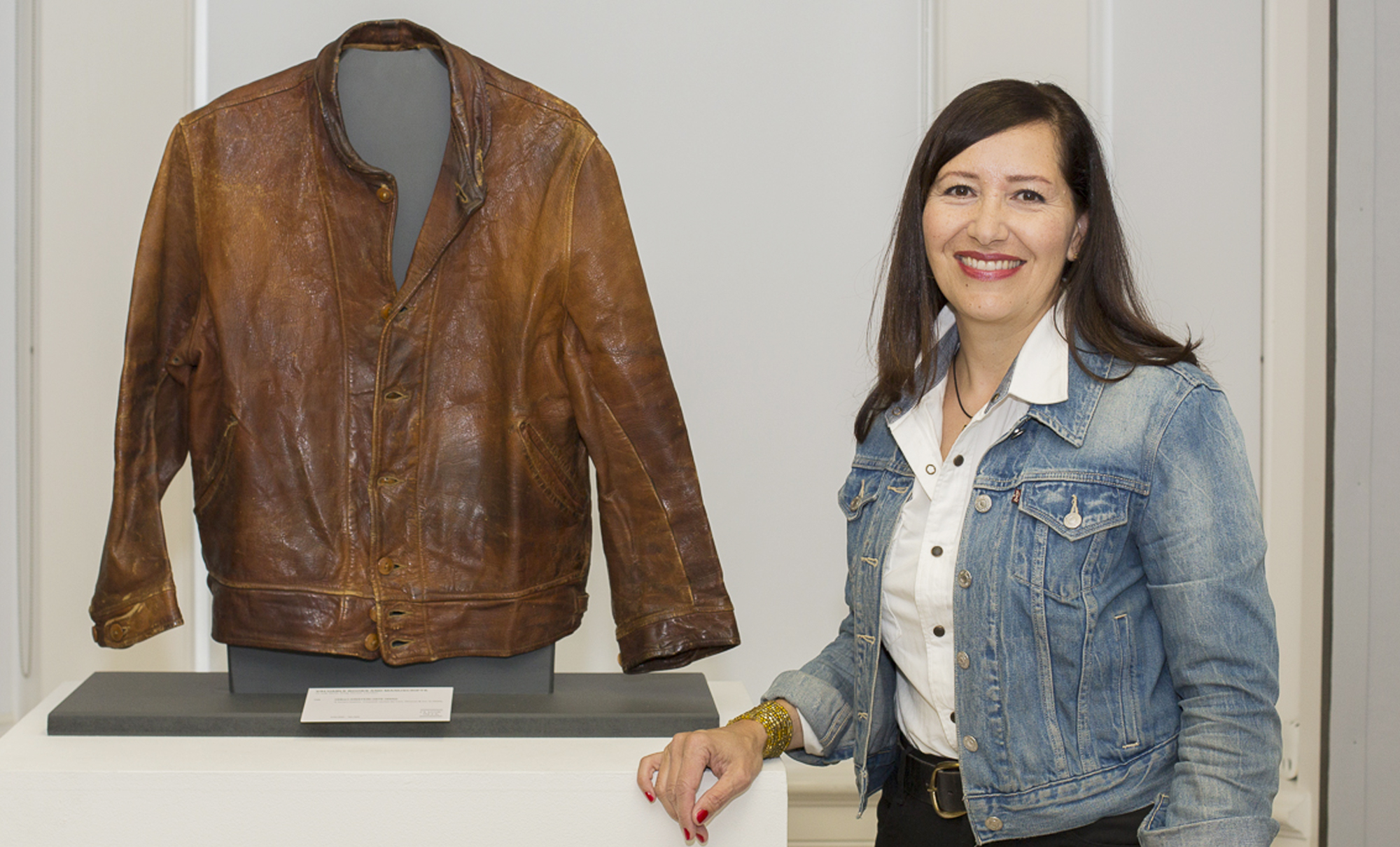 levi strauss leather jacket