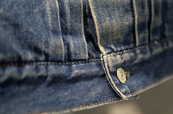 levi strauss denim jacket