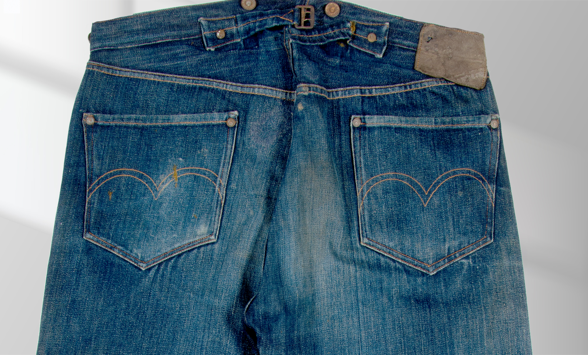 The Story Behind the Official Fifth Pocket - Levi Strauss & Co : Levi  Strauss & Co